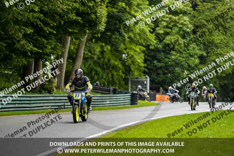 cadwell no limits trackday;cadwell park;cadwell park photographs;cadwell trackday photographs;enduro digital images;event digital images;eventdigitalimages;no limits trackdays;peter wileman photography;racing digital images;trackday digital images;trackday photos